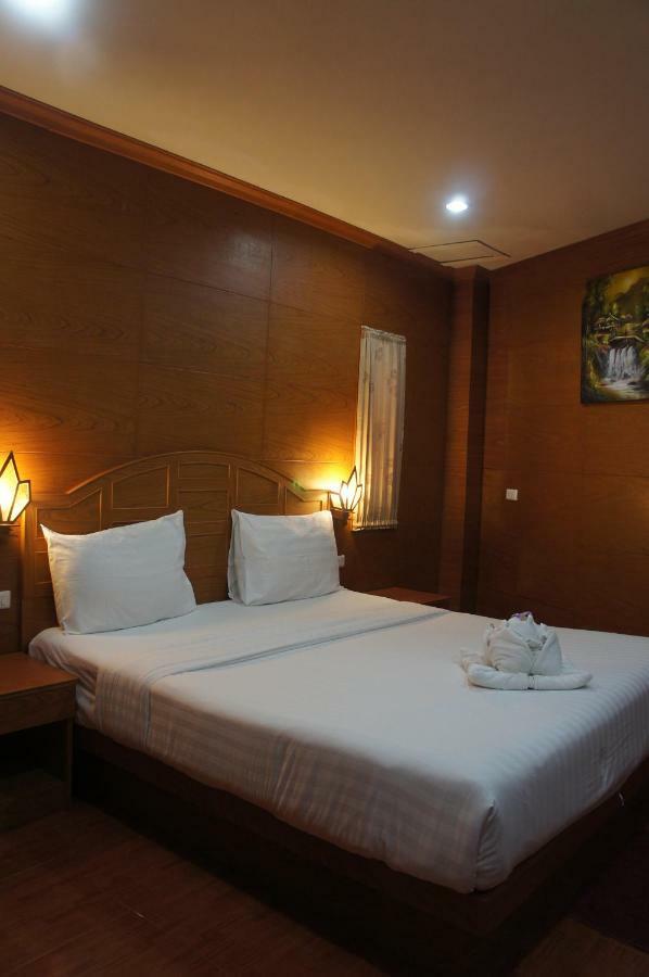 Sk Residence Patong Exterior photo