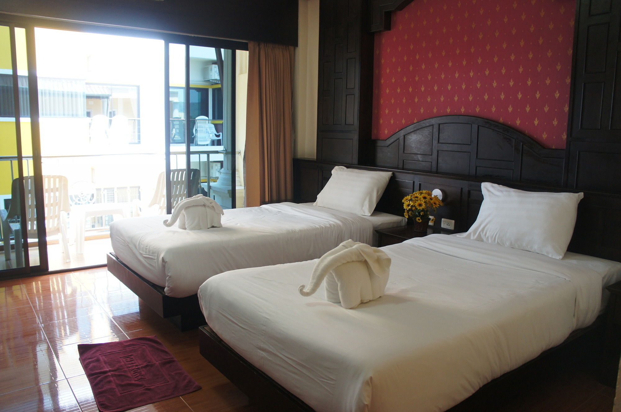 Sk Residence Patong Exterior photo